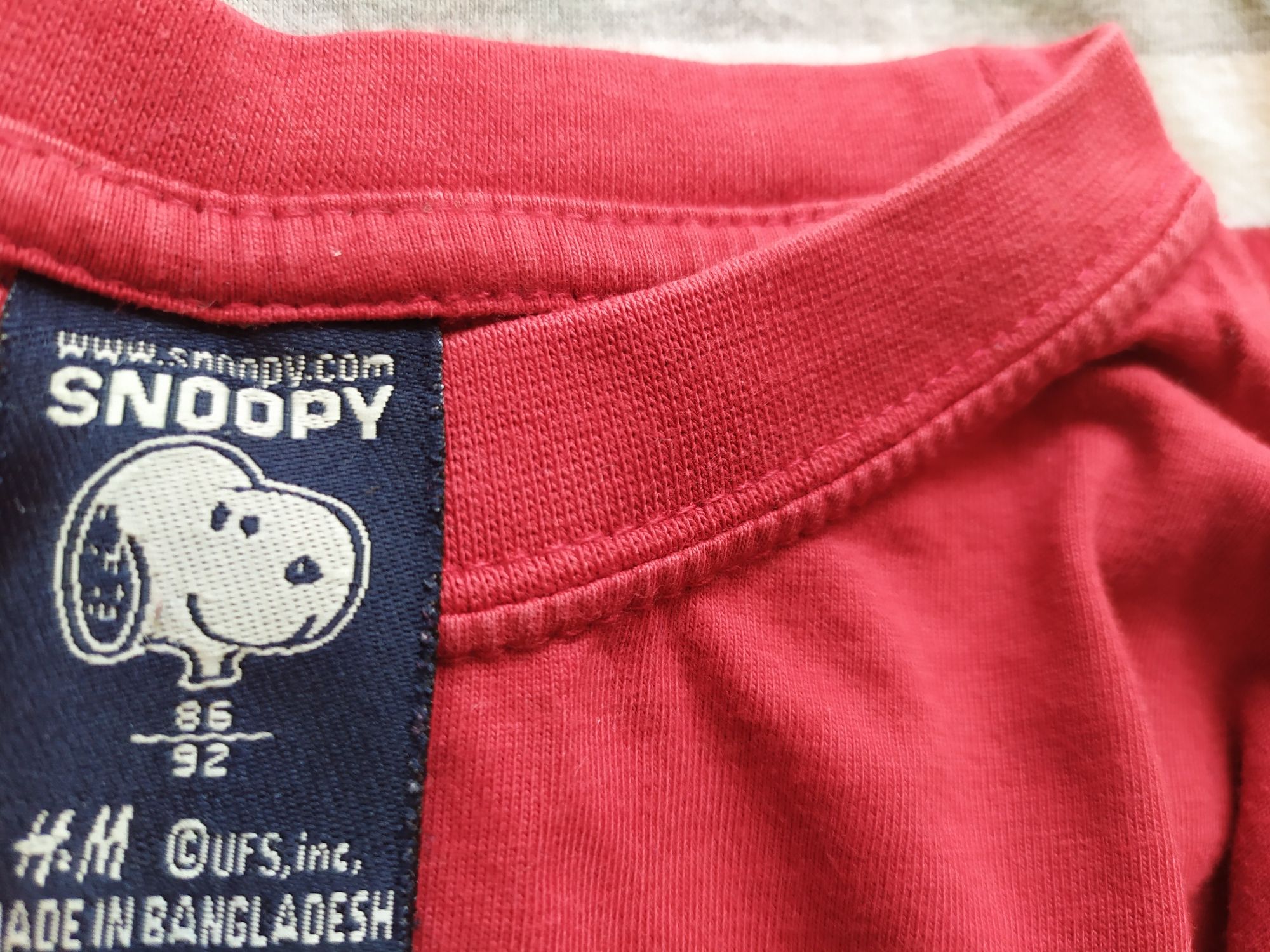 Bluzy H&M rozmiar 86 czerwone Snoopy długi rękaw