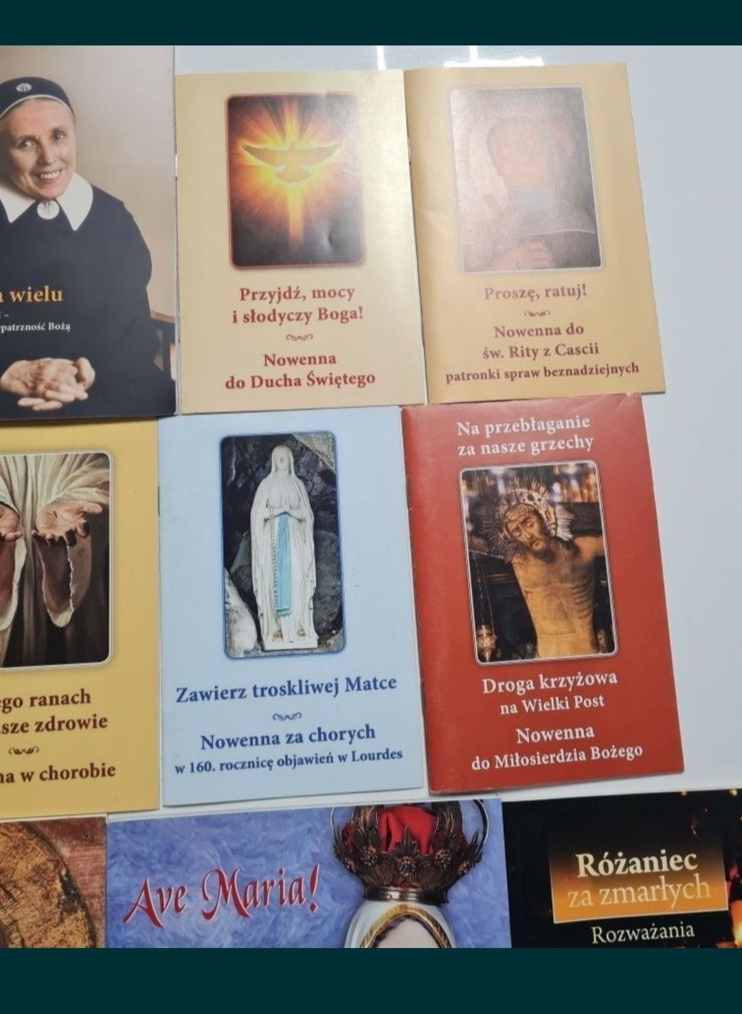 Modlitewniki nowenny książeczki religijne modlitwy zestaw