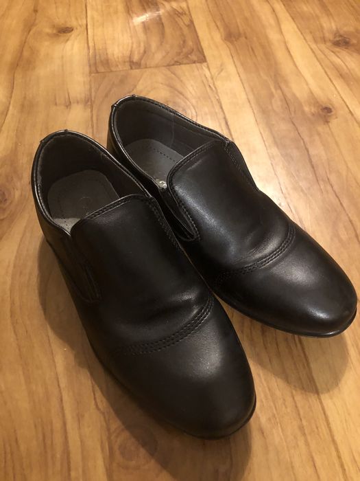 Buty chłopięce komunijne