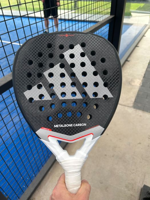 Adidas metalbone carbon