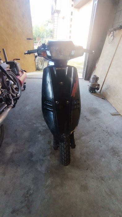 Продам скутер сузукі adress