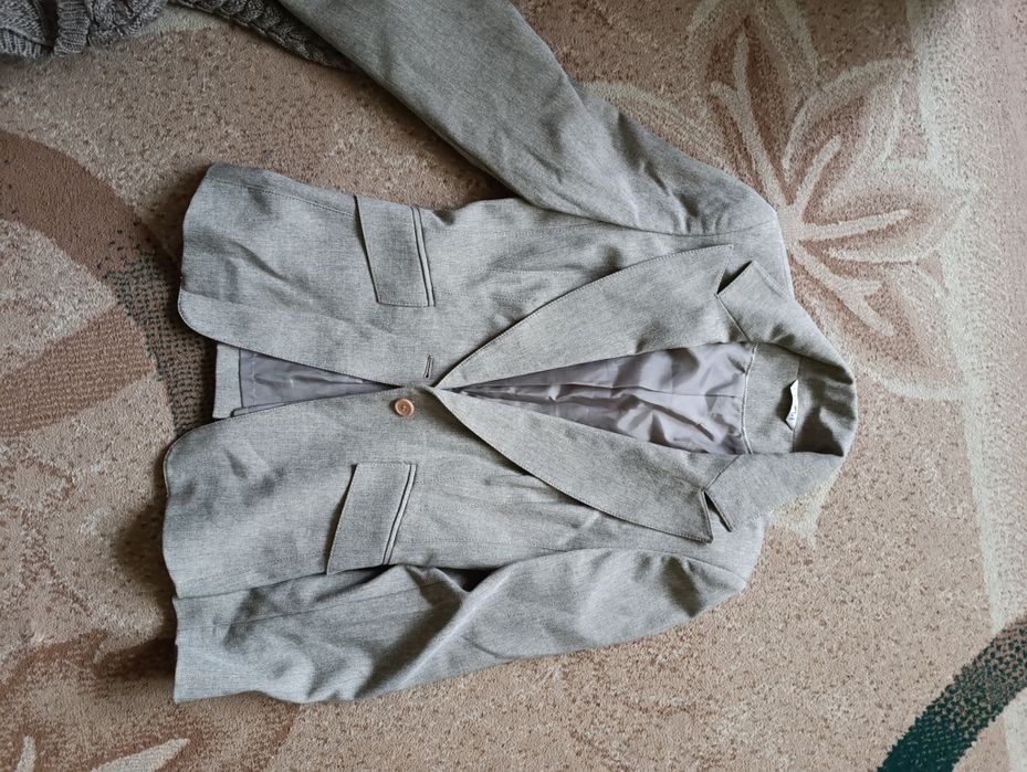 Безкоштовно, різний одяг