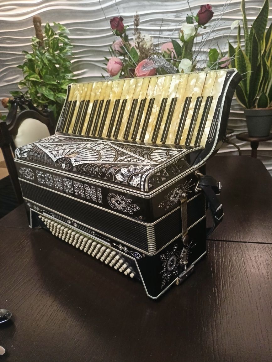 Akordeon włoski Corsani de Luxe