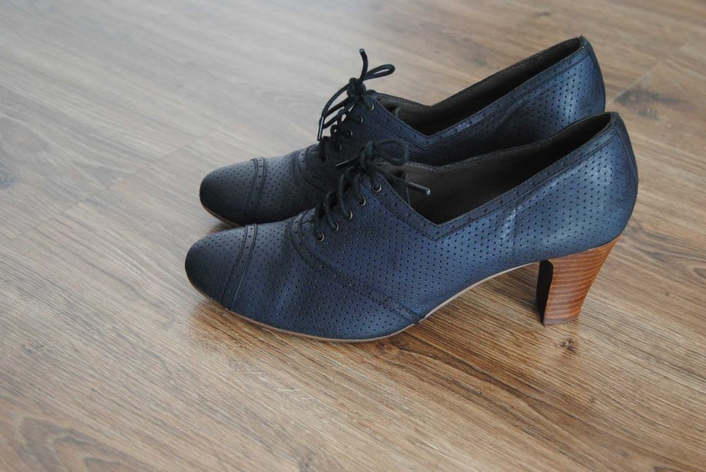 Шкіряні черевики ботильйони Liebeskind / кожаные ботинки ботильоны