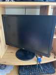 Monitor LG Flatron W2242s uzywany