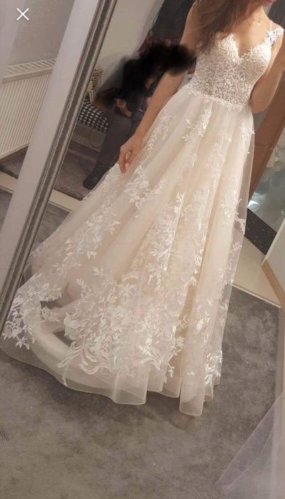 Włoska suknia ślubna 38 ecru beż koronka cielista regulowana