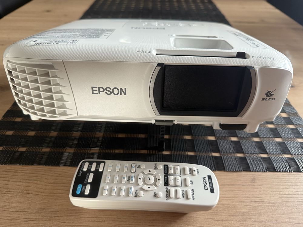 Projektor EPSON EH-TW750 3LCD HDMI jak nowy