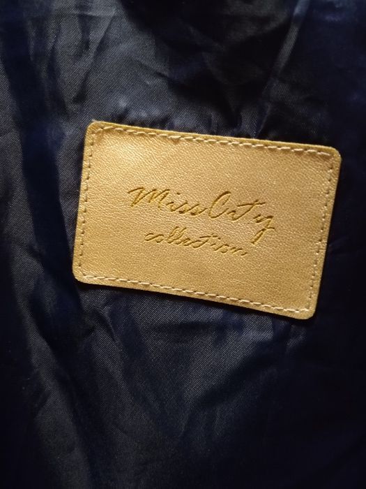 Nowa kurtka miss city sportowa można nosić na dwa sposoby