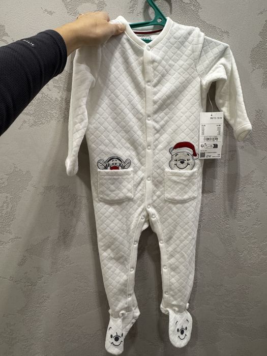 Новорічний сліп чоловічок C&A Disney Baby 86 см (12-18 місяців)