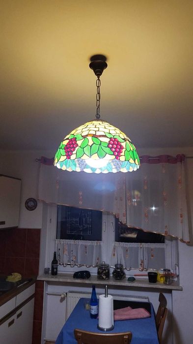 Lampa witrażowa wisząca
