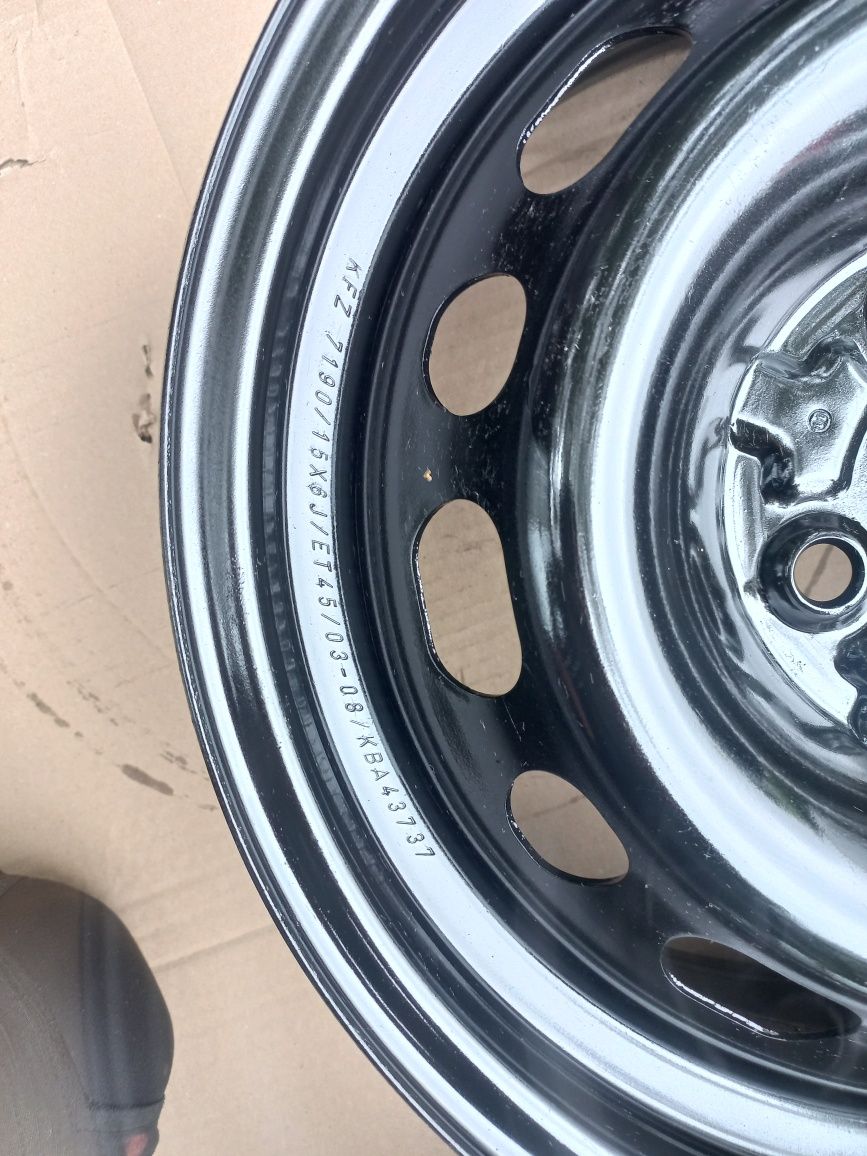 felgi stalowe 15" 4x100 6x15 ET 45 MAZDA 2