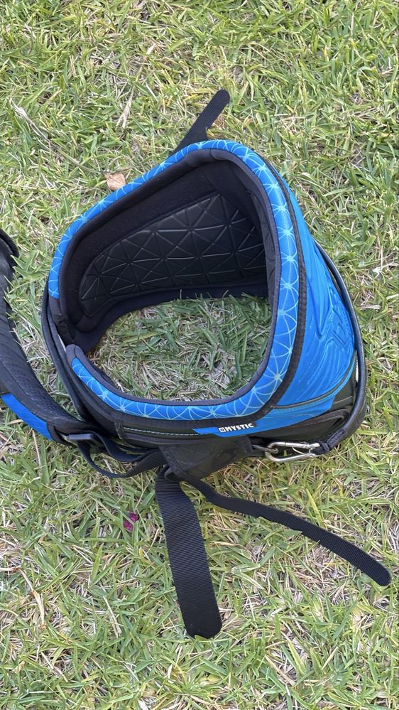 Arnes kitesurf mystic