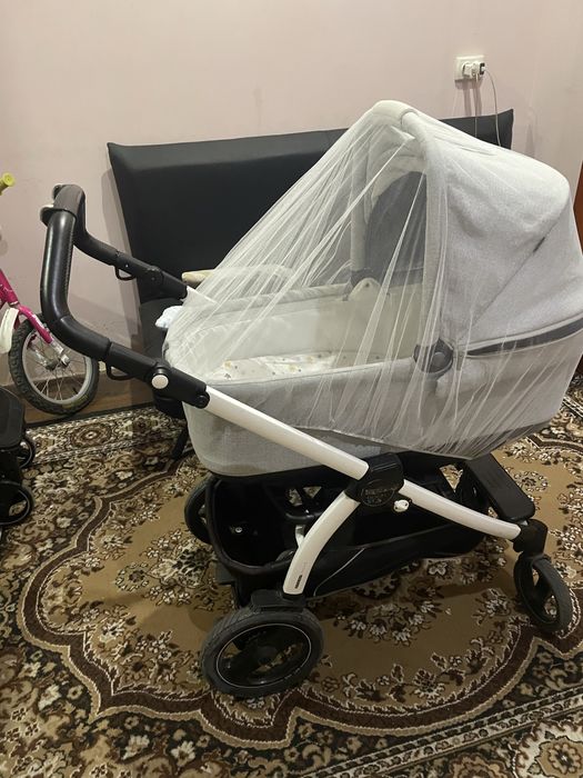 Прадам коляску только люлька