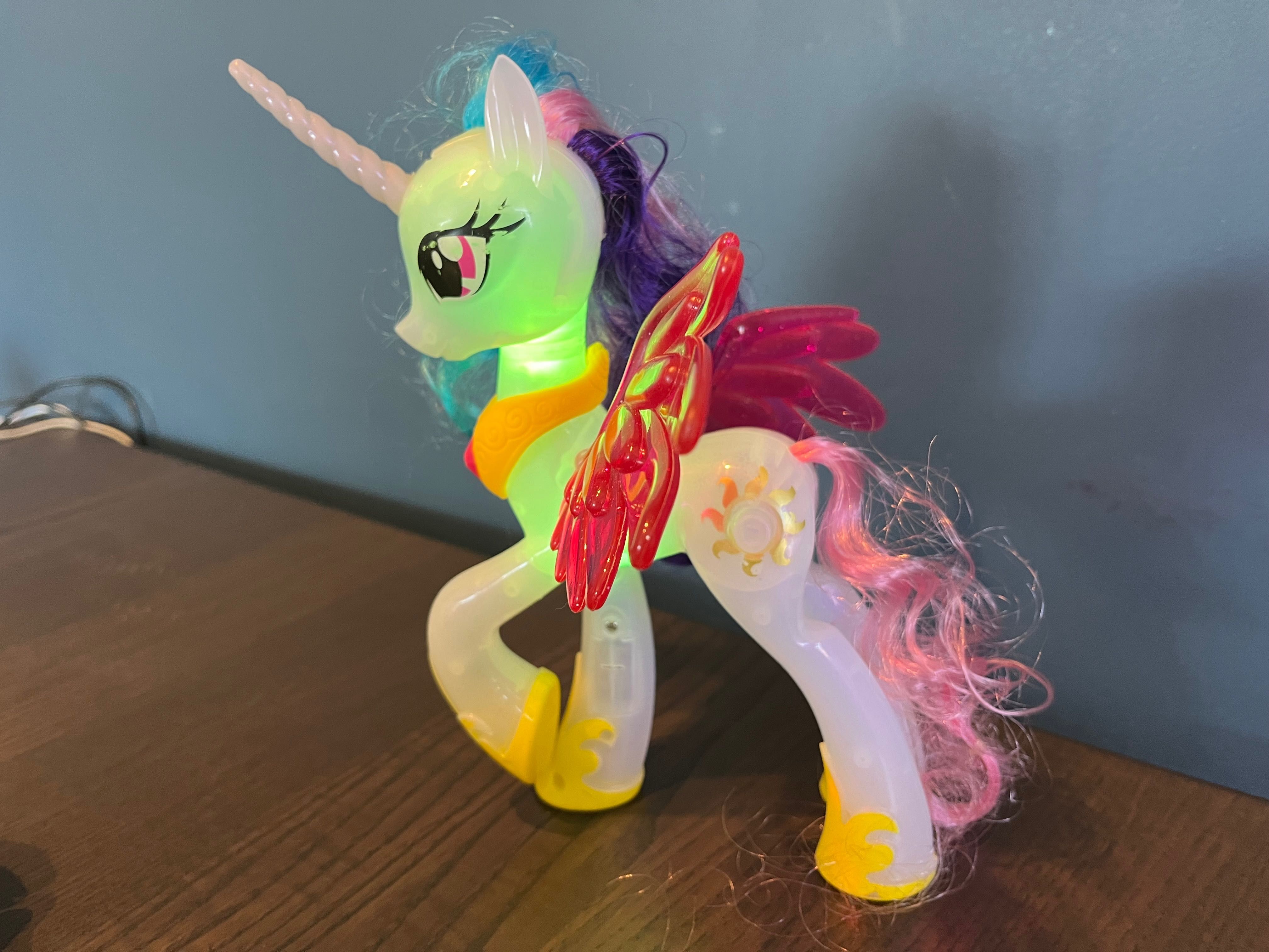 My Little Pony KSIĘŻNICZKA Hasbro 20cm