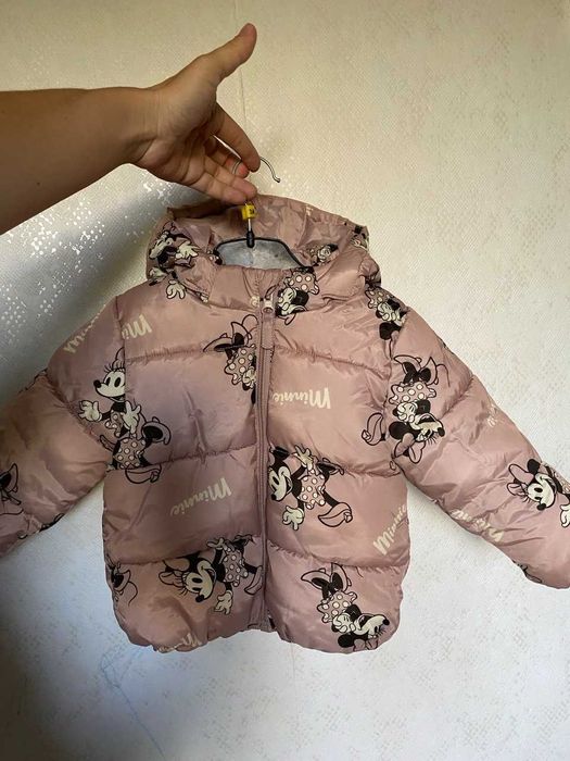 демісезонна курточка на утеплювачі H&M міккі маус 86 в гарному стані