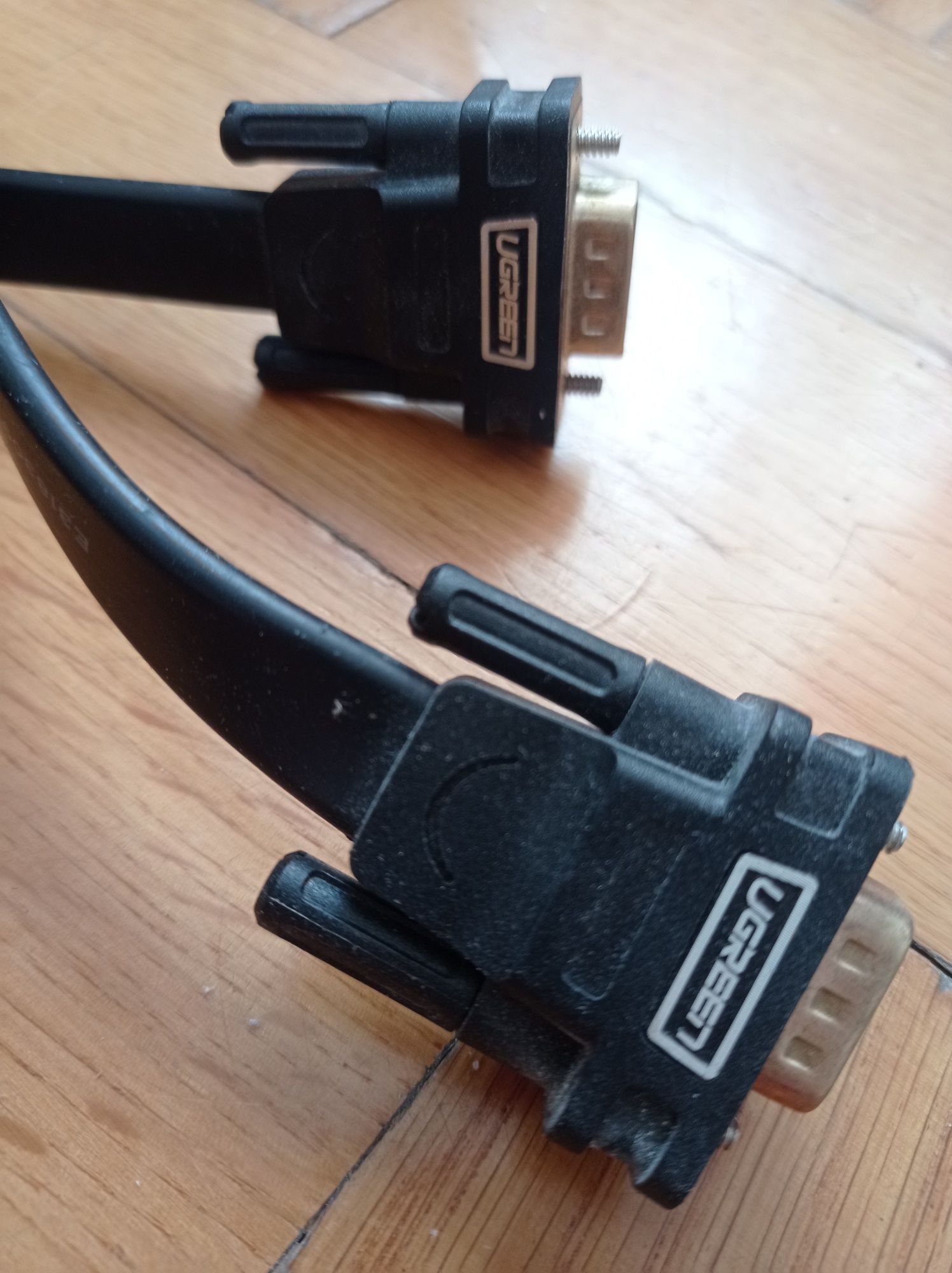 Przewód kabel połączeniowy, komputerowy