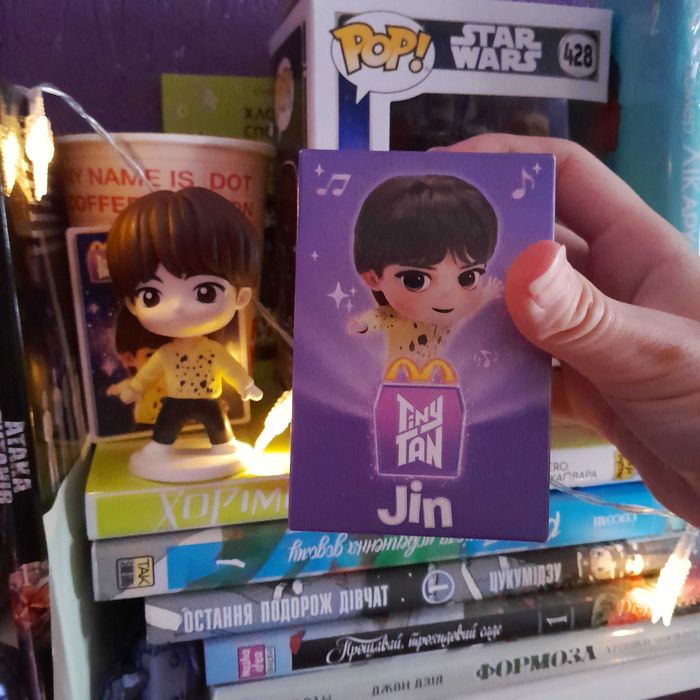 Фігурка BTS мак Джин Jin