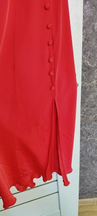 Сукня Zara червона, нова, розмір s