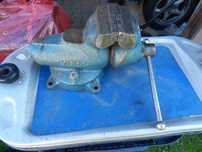 Imadło ślusarskie York rozstaw 100 mm 13 kg