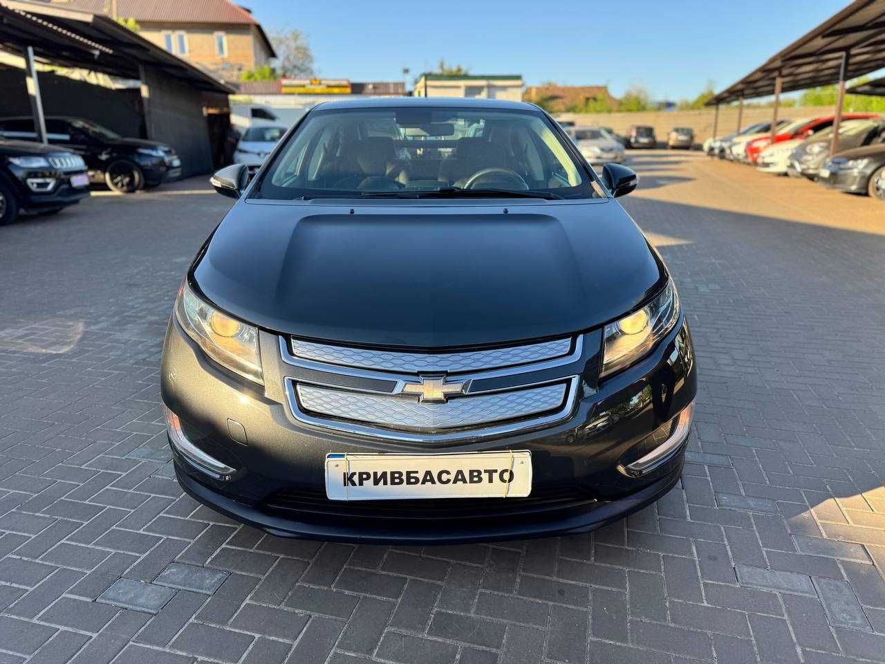 Chevrolet Volt 2014 плагін,гібрид