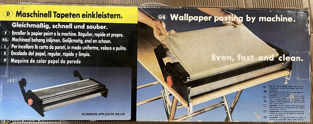 Устроство для поклейки обоев