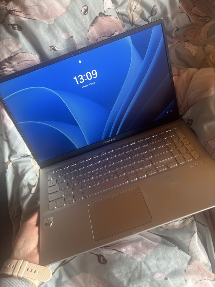Sprzedam Laptopa