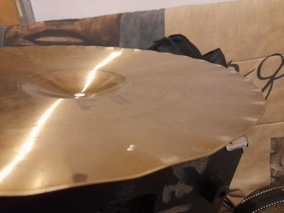 Paiste 602 HiHat SoundEdge 14" pękniety top/cały bottom