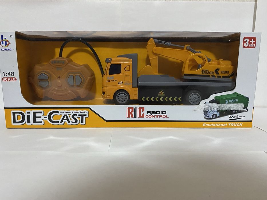 Экскаватор на радиоуправлении