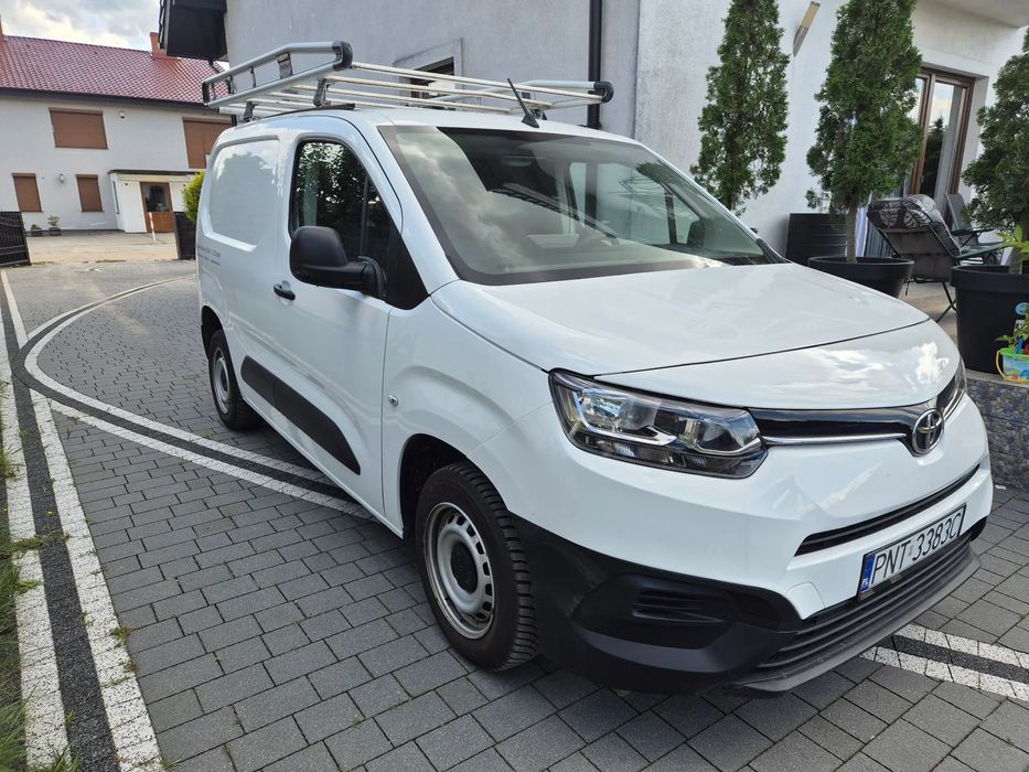 Toyota PROACE CITY  Fakt VAT23%  Toyota Proace City bdb stan  Berlingo Doblo Partner