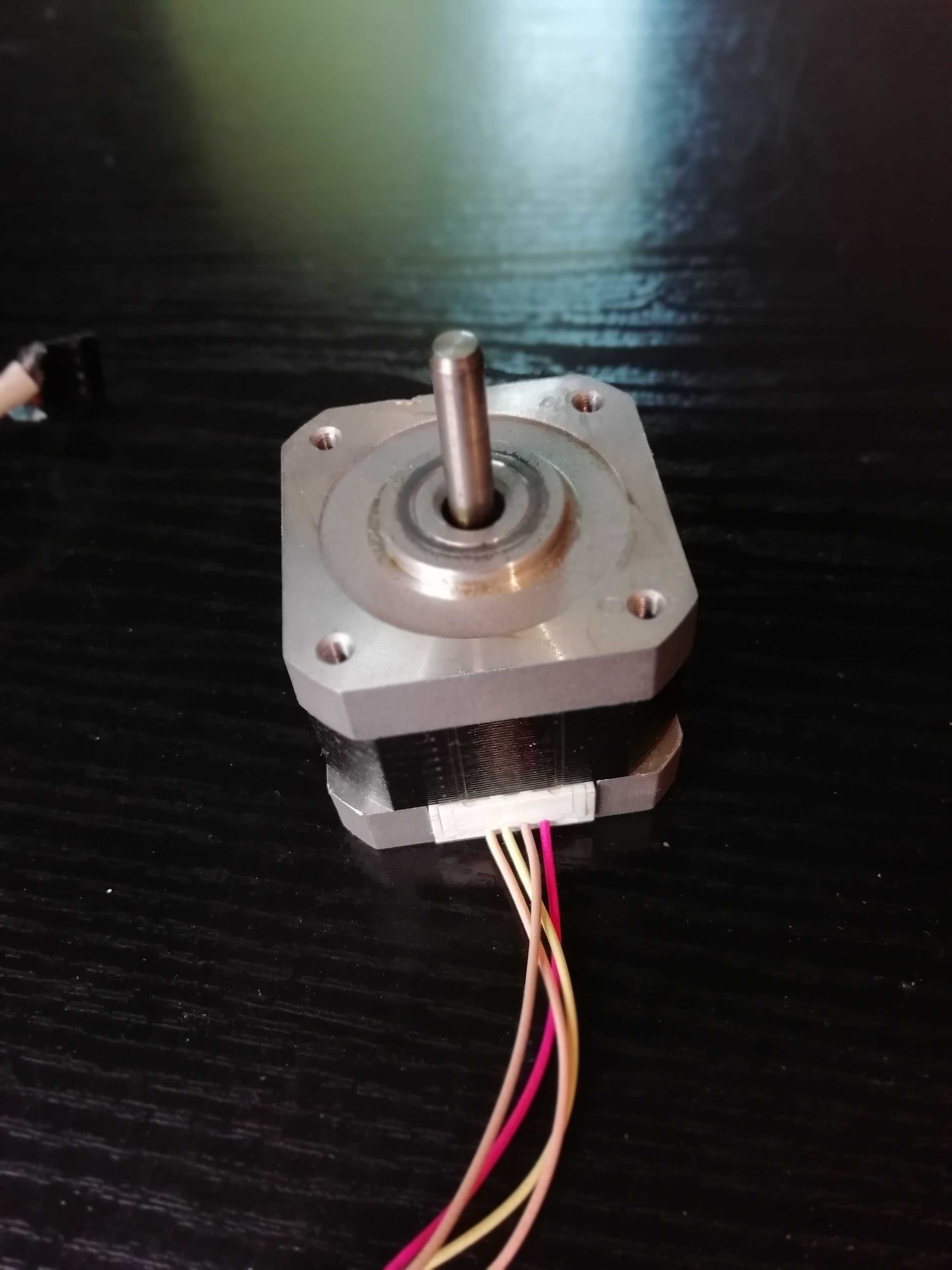 Silnik krokowy Shinano Kenshi STP-43D1034 – 1.8°/krok, 2.1Ω