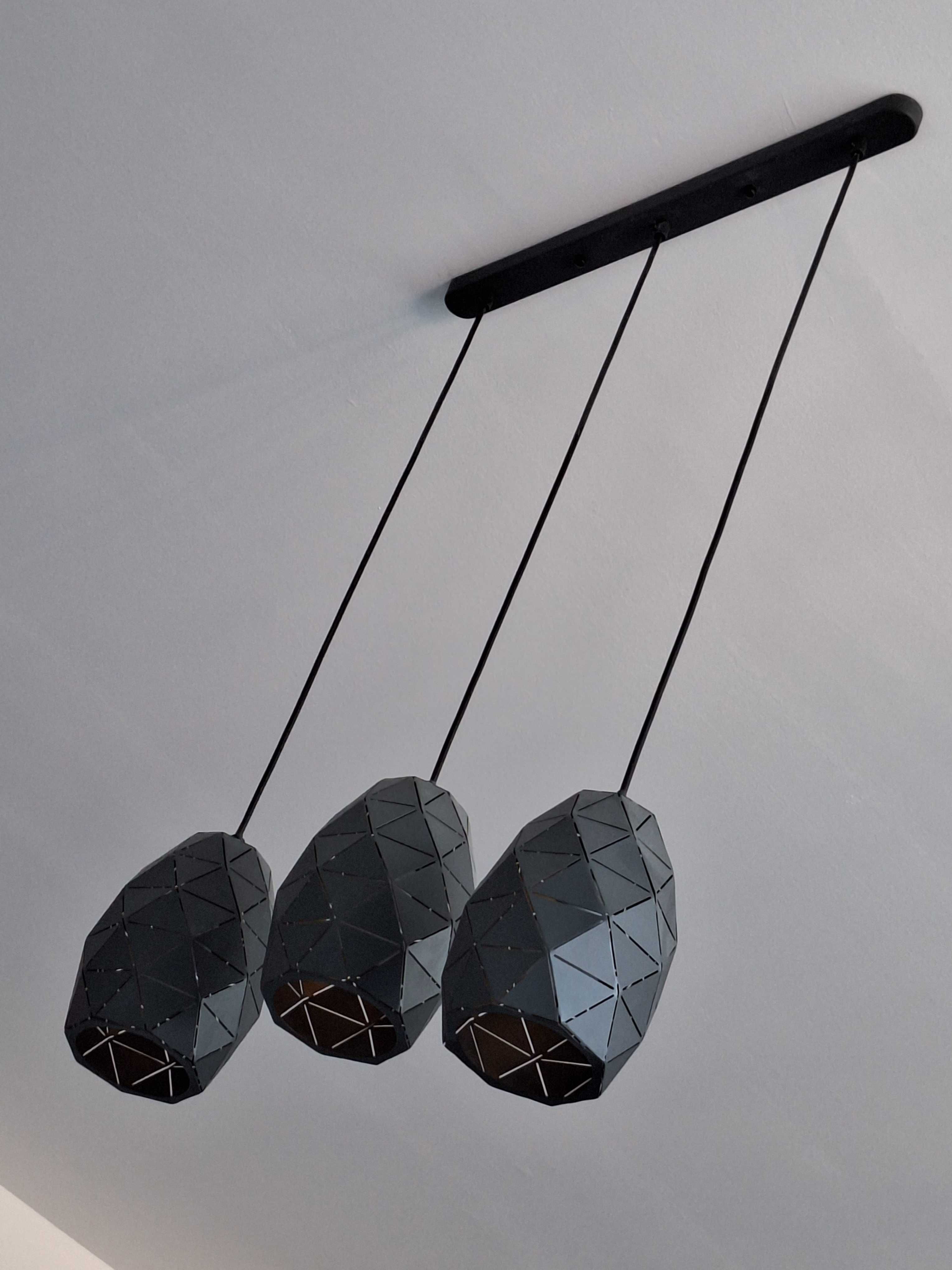Lampa sufitowa wiszaca