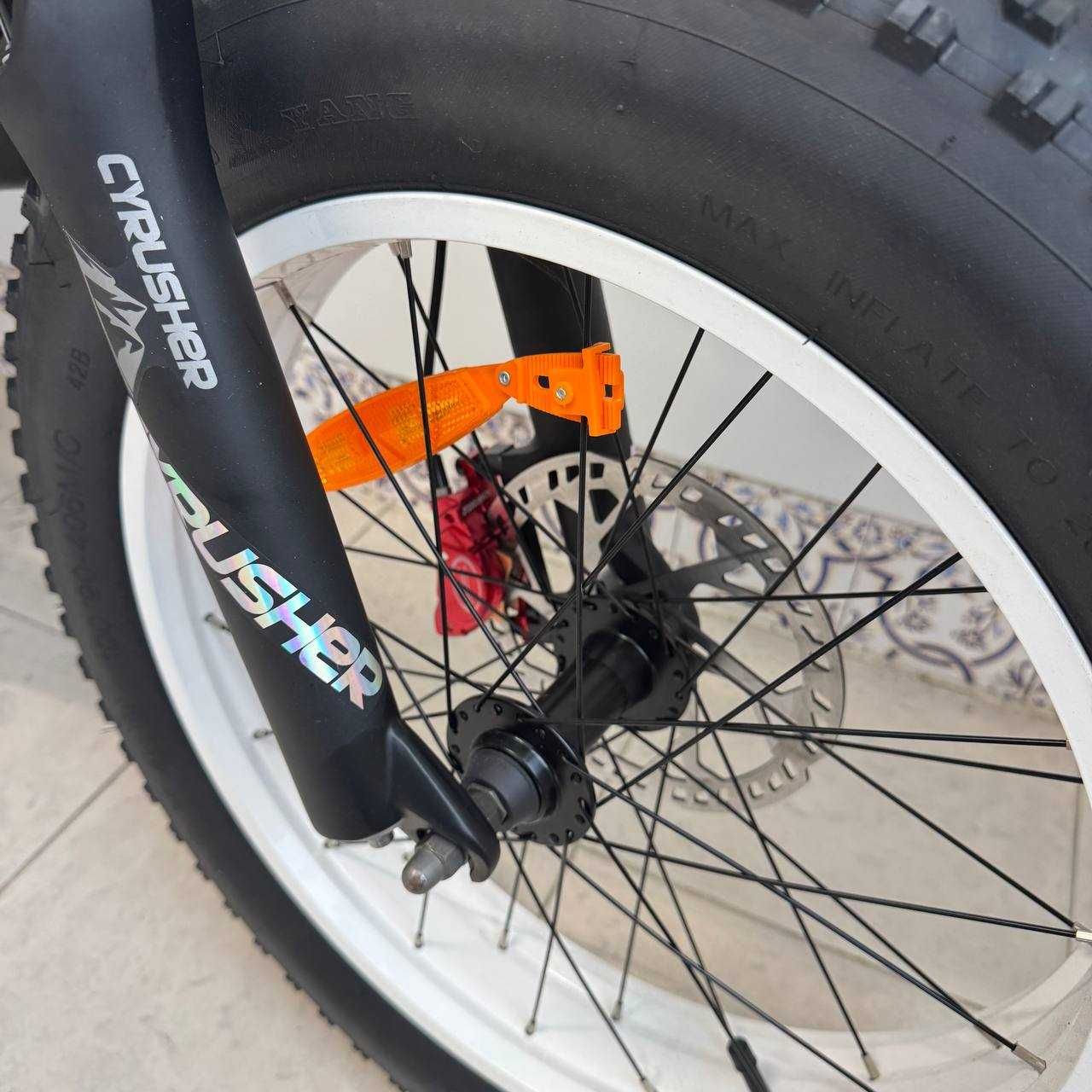 Cyrusher Kommoda,  bicicleta elétrica