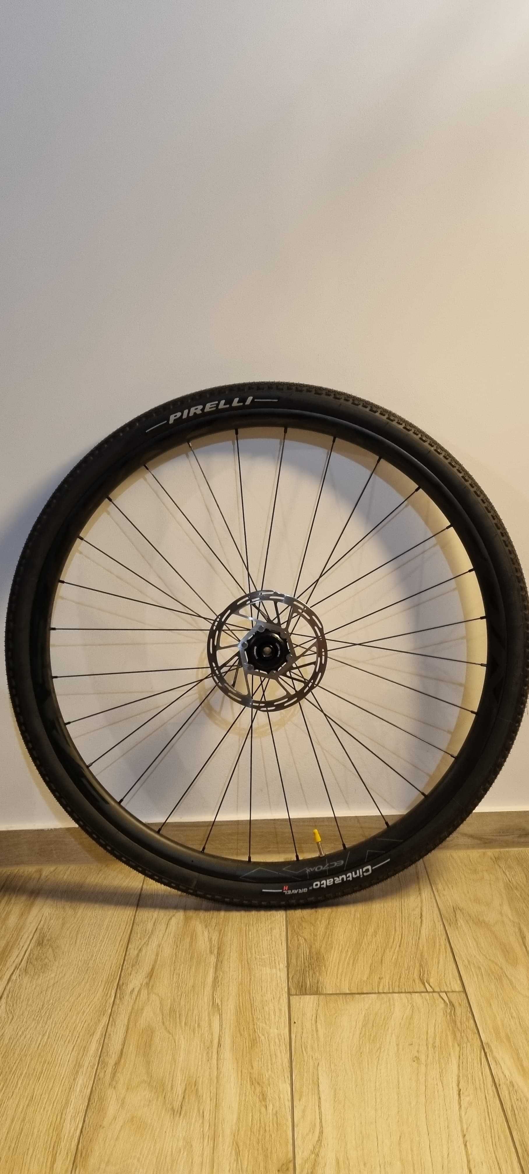 Koła gravel karbonowe Easton EC70 AX Disc z tarczami i oponami