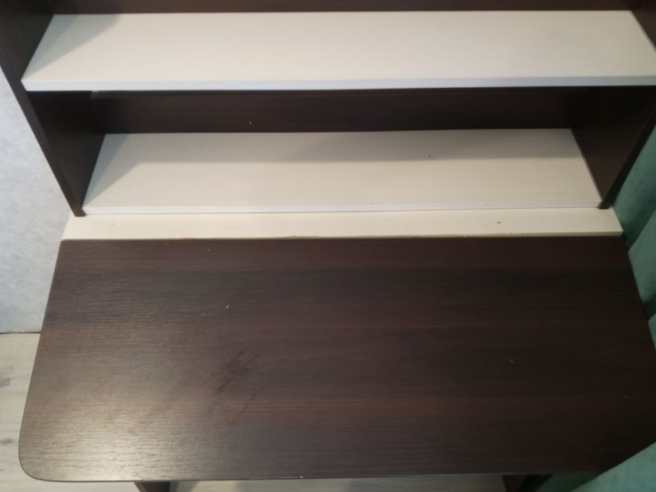 Шкільна парта, для уроків