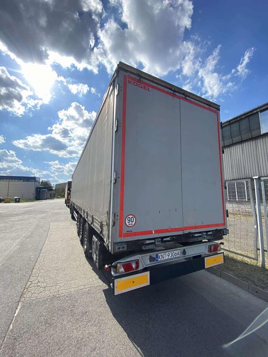 Naczepa Kogel firanka standard 2015r.