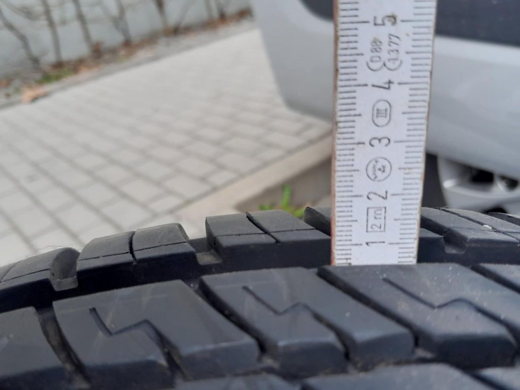 Opony letnie 185/60/R15 i felgi Opel Astra