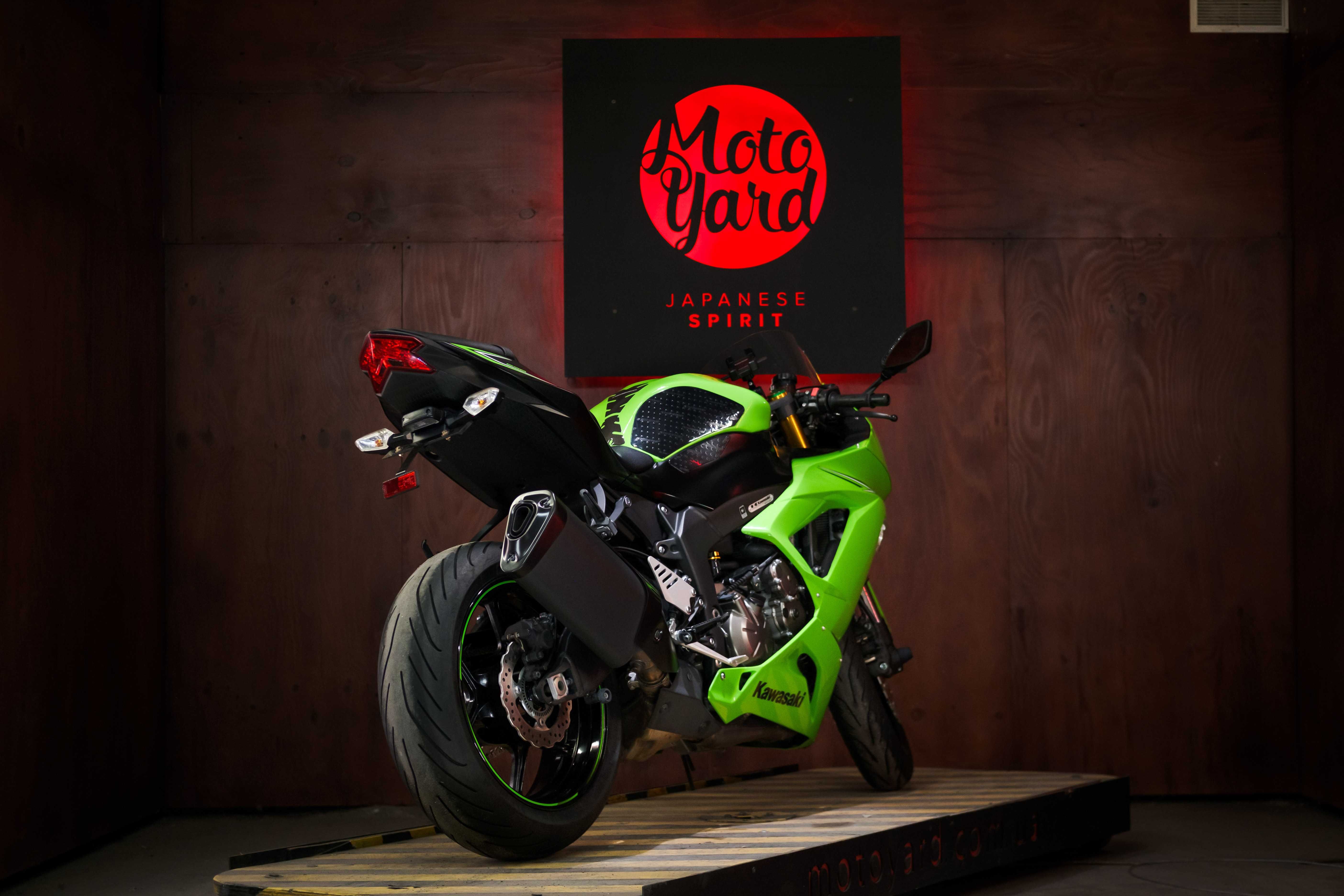Kawasaki ZX-6R 636 із Японії