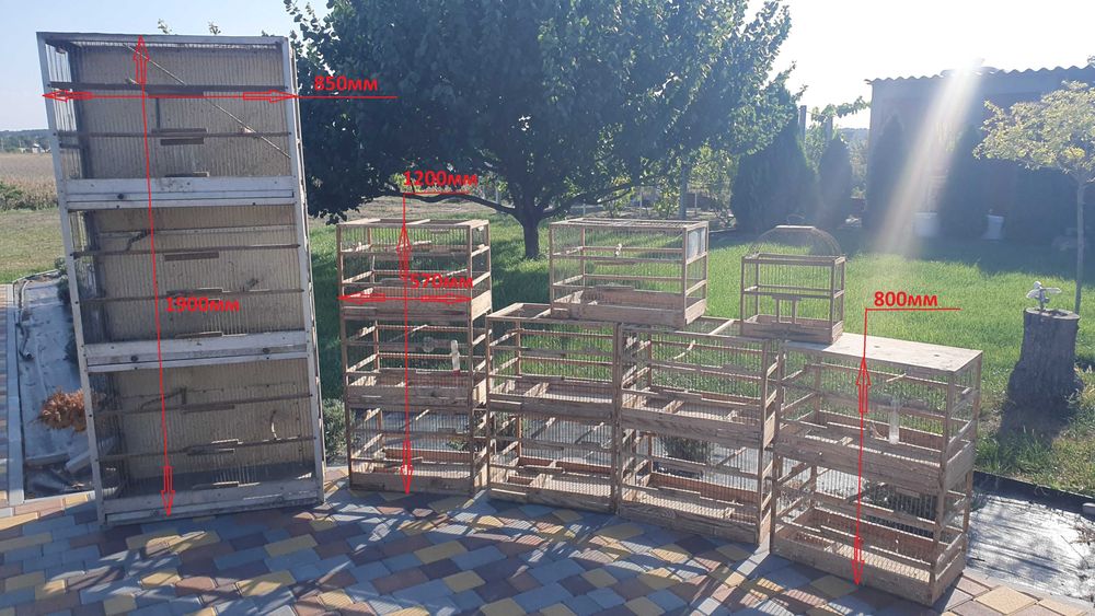 Клітки для птахів: папуг, канарейок, тощо