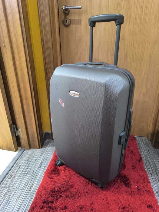 Mala de Viagem Samsonite Rigida
Mala de Viagem Samsonite Rigida