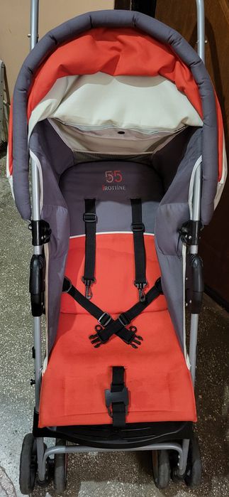 Прогулянковий візок у гарному стані — Чернівці