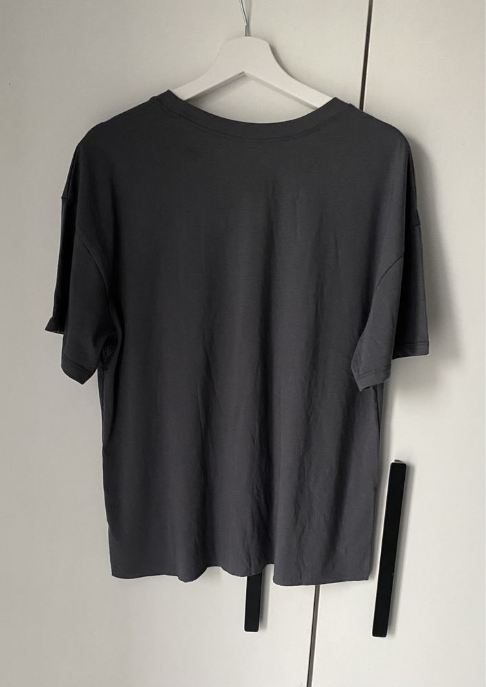 Tshirt r.xxl nowy 29