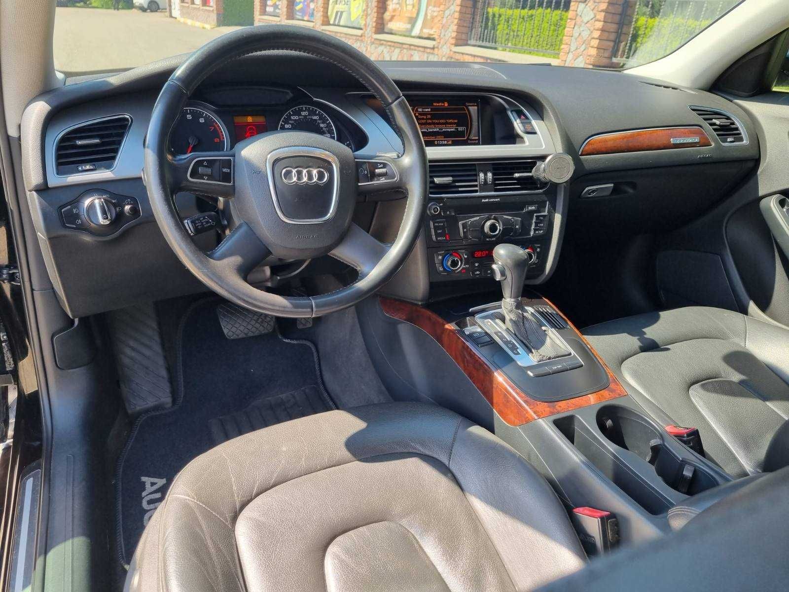 Audi A4 Premium Plus Quattro, 2010 2.0L 4, автомат, повний привід