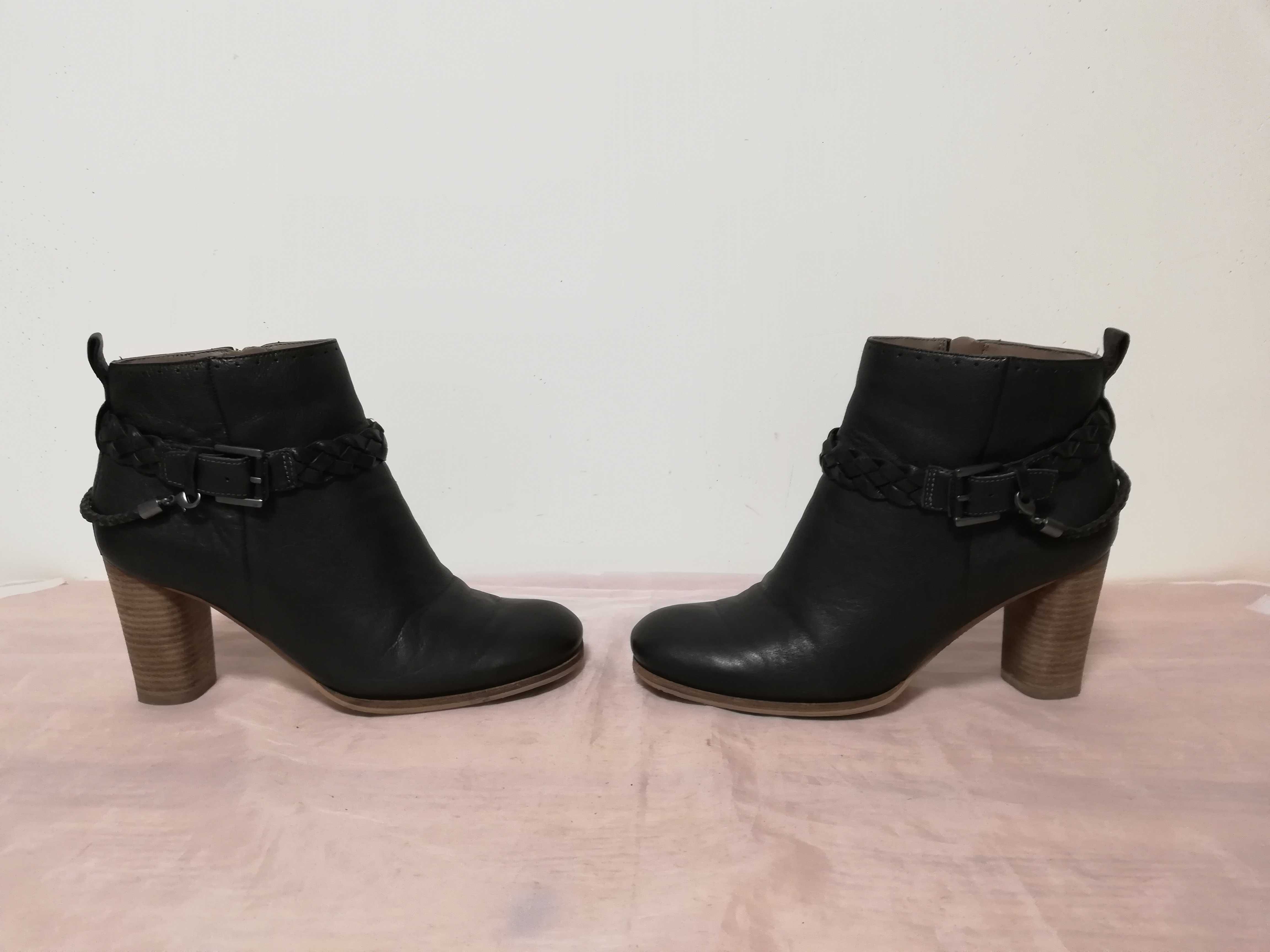 Buty botki skórzane Ecco r. 40 , wkł 26 cm