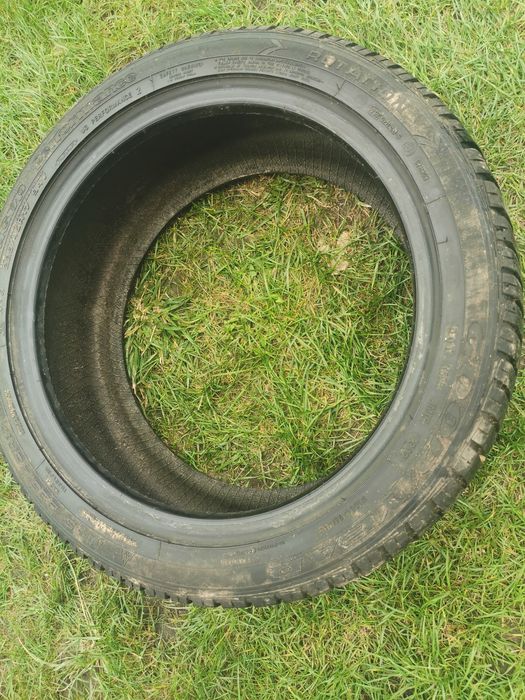 Opona 225/45R17 94V Goodyear UltraGrip Performance OLX117