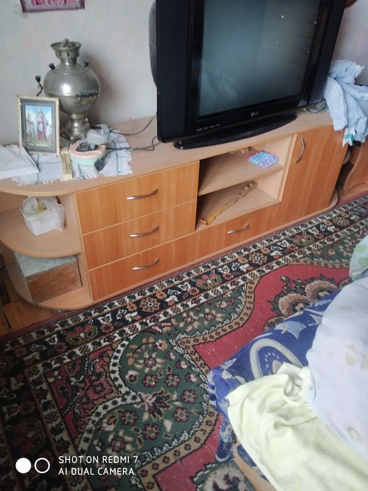 Тумба под телевизор 195/60/44 см