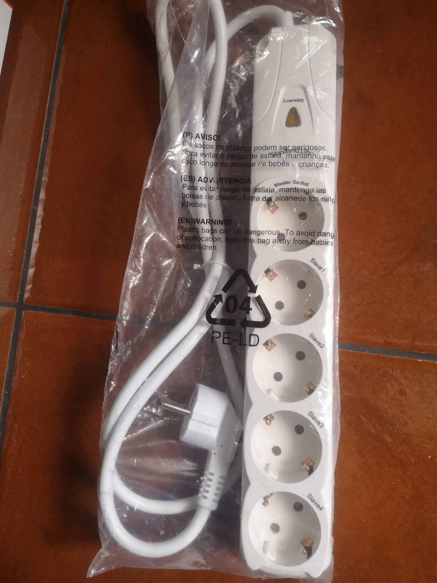 Extensão/tomada inteligente