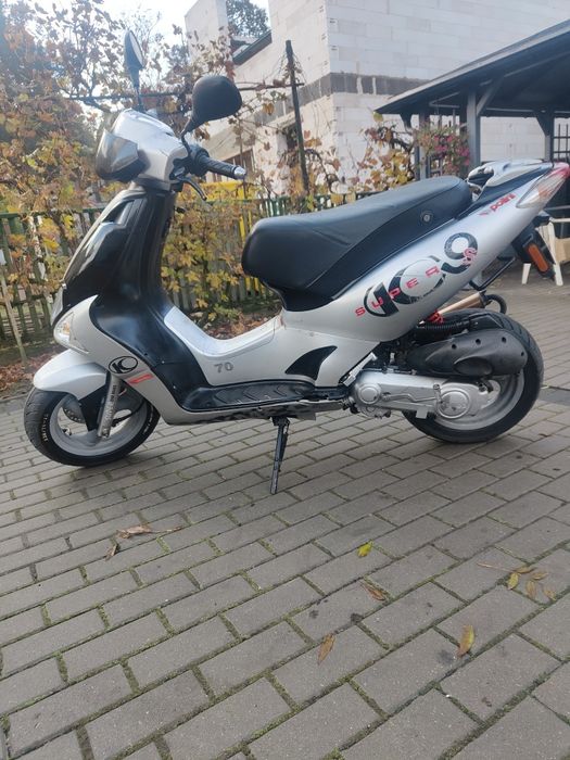 Sprzedam kymko super 9