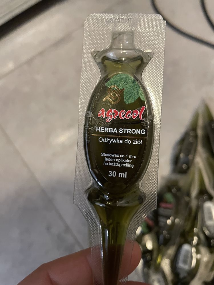 22 sztuki odżywka  do ziół