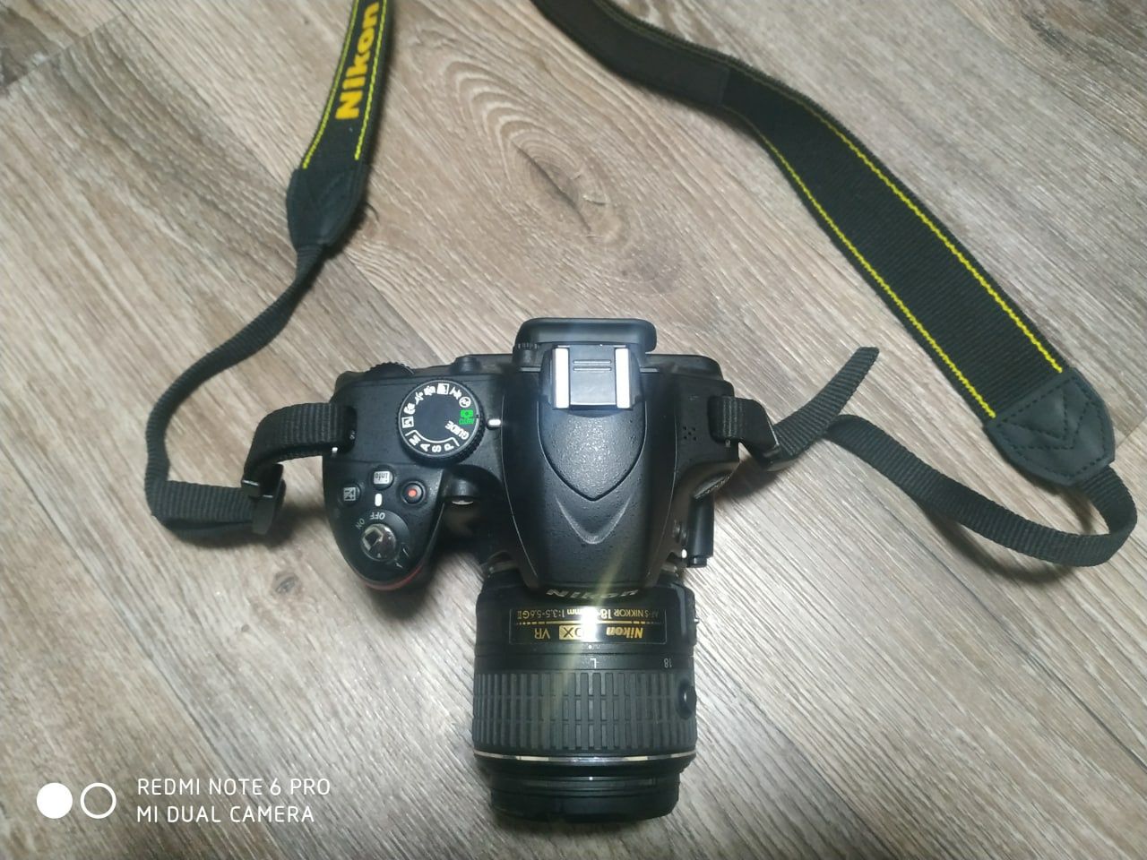 Продам Nikon d3200 18-55 vr 2 kit