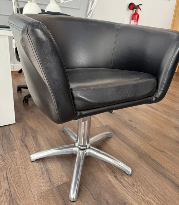 Cadeiras para cabeleireiro